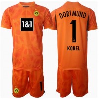 Camiseta Borussia Dortmund Gregor Kobel #1 Portero Tercera Equipación Replica 2024-25 para niños mangas cortas (+ Pantalones cortos)
